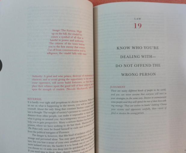 The 48 Laws of Power | Robert Greene’s Definitive Guide to Influence